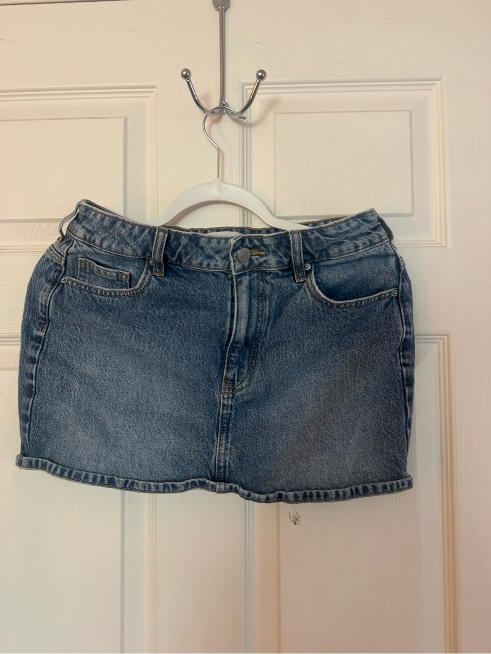 PacSun Vintage Wash Denim Mini Skirt in Blue